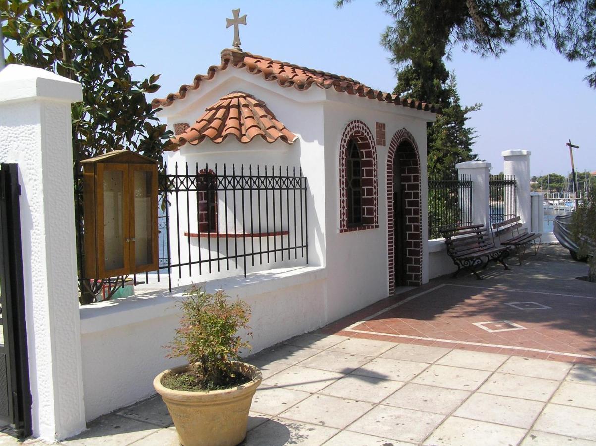 Neos Marmaras Holiday 2 Exterior photo